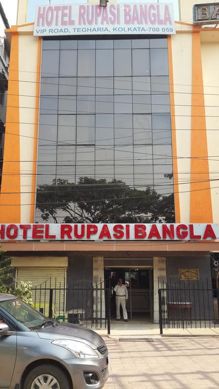 Rupasi Bangla Hotel Calcutá Exterior foto
