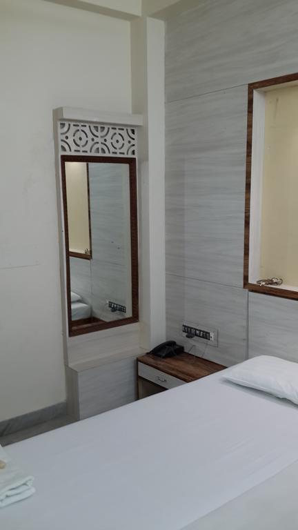 Rupasi Bangla Hotel Calcutá Quarto foto